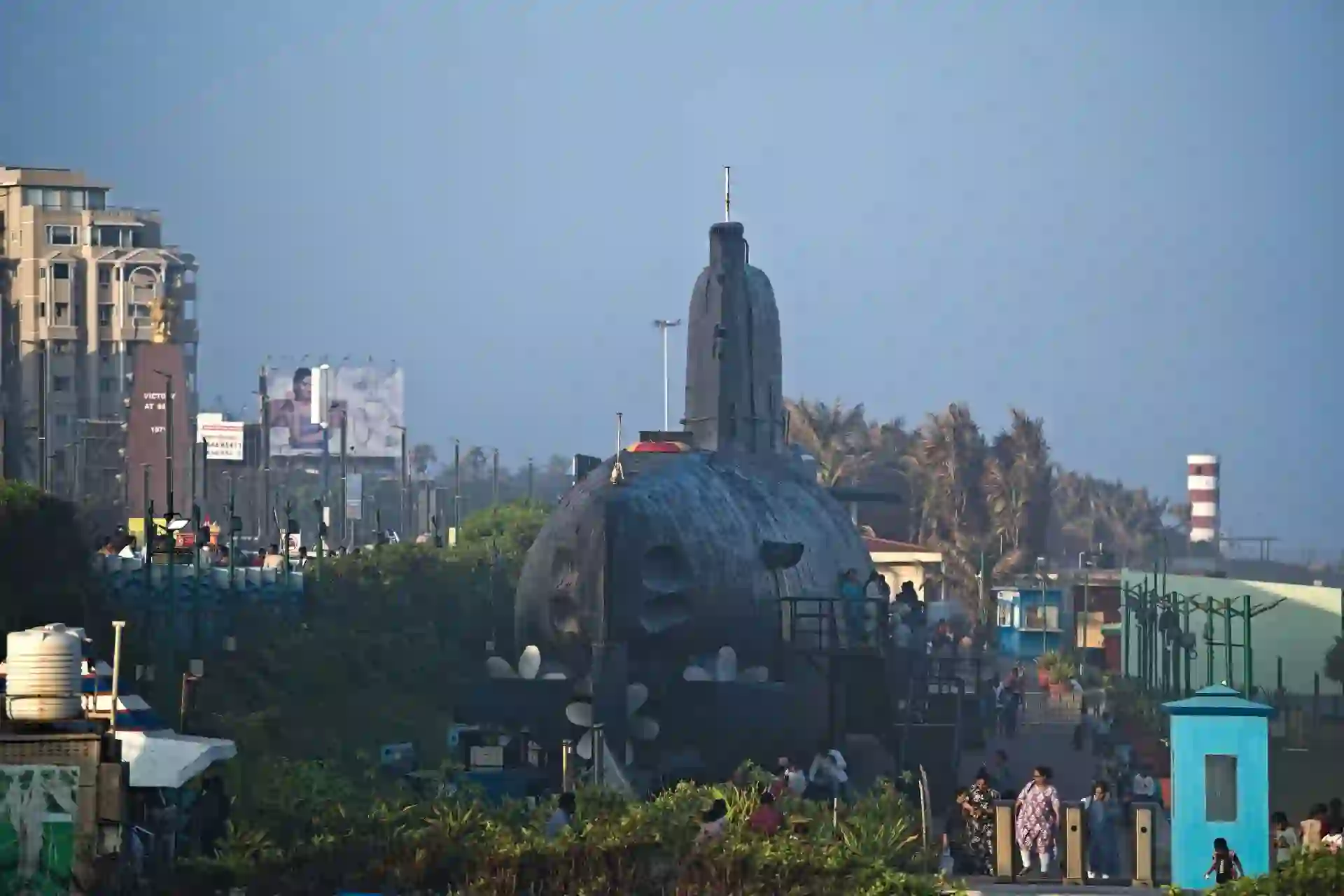 ins kursura submarine museum with tourists standing outside